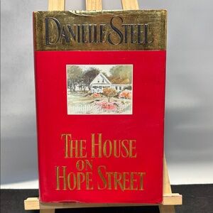 The House on Hope Street by Danielle Steel